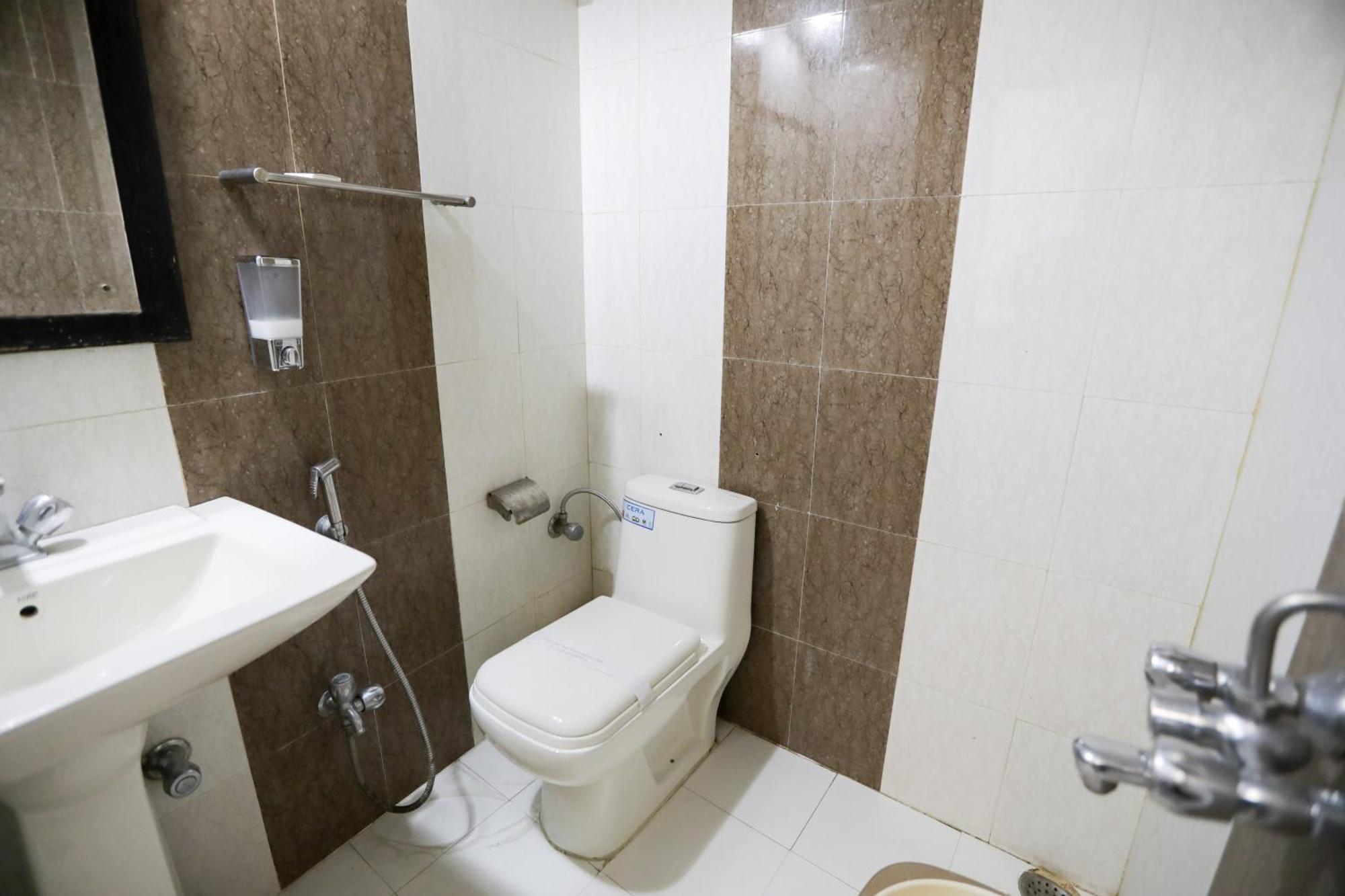 Anr Hotels Lucknow Esterno foto