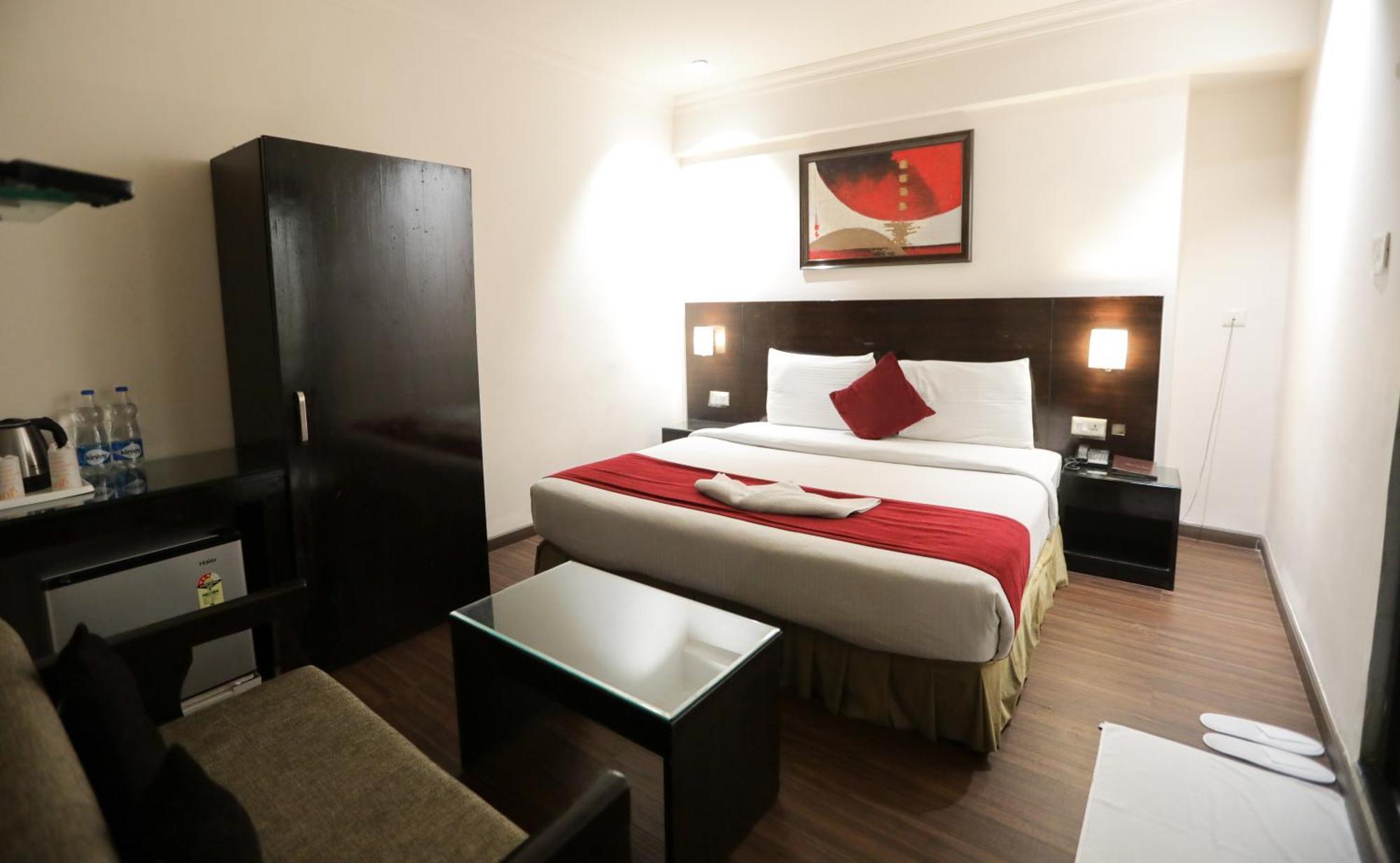 Anr Hotels Lucknow Esterno foto