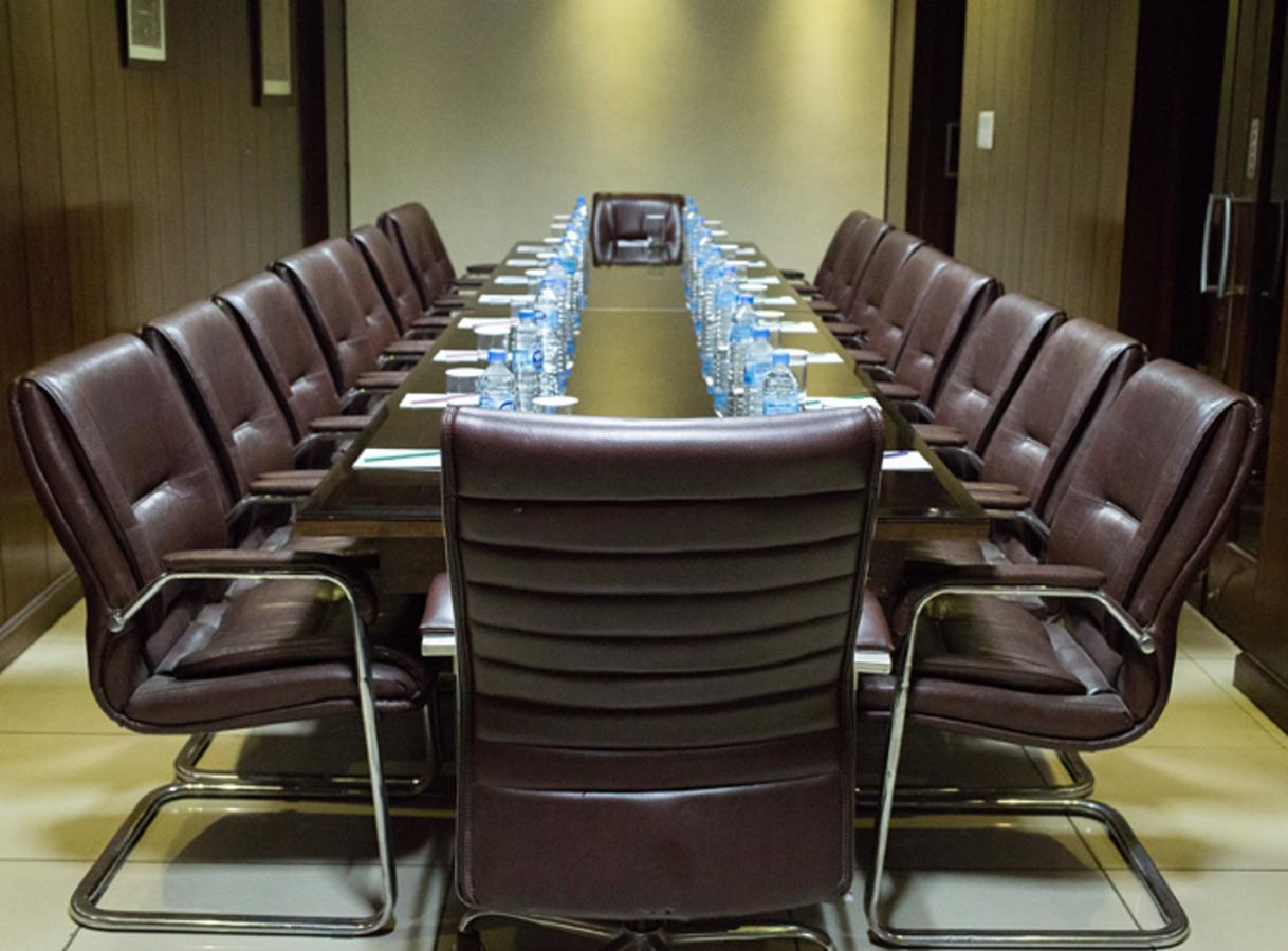 Anr Hotels Lucknow Esterno foto