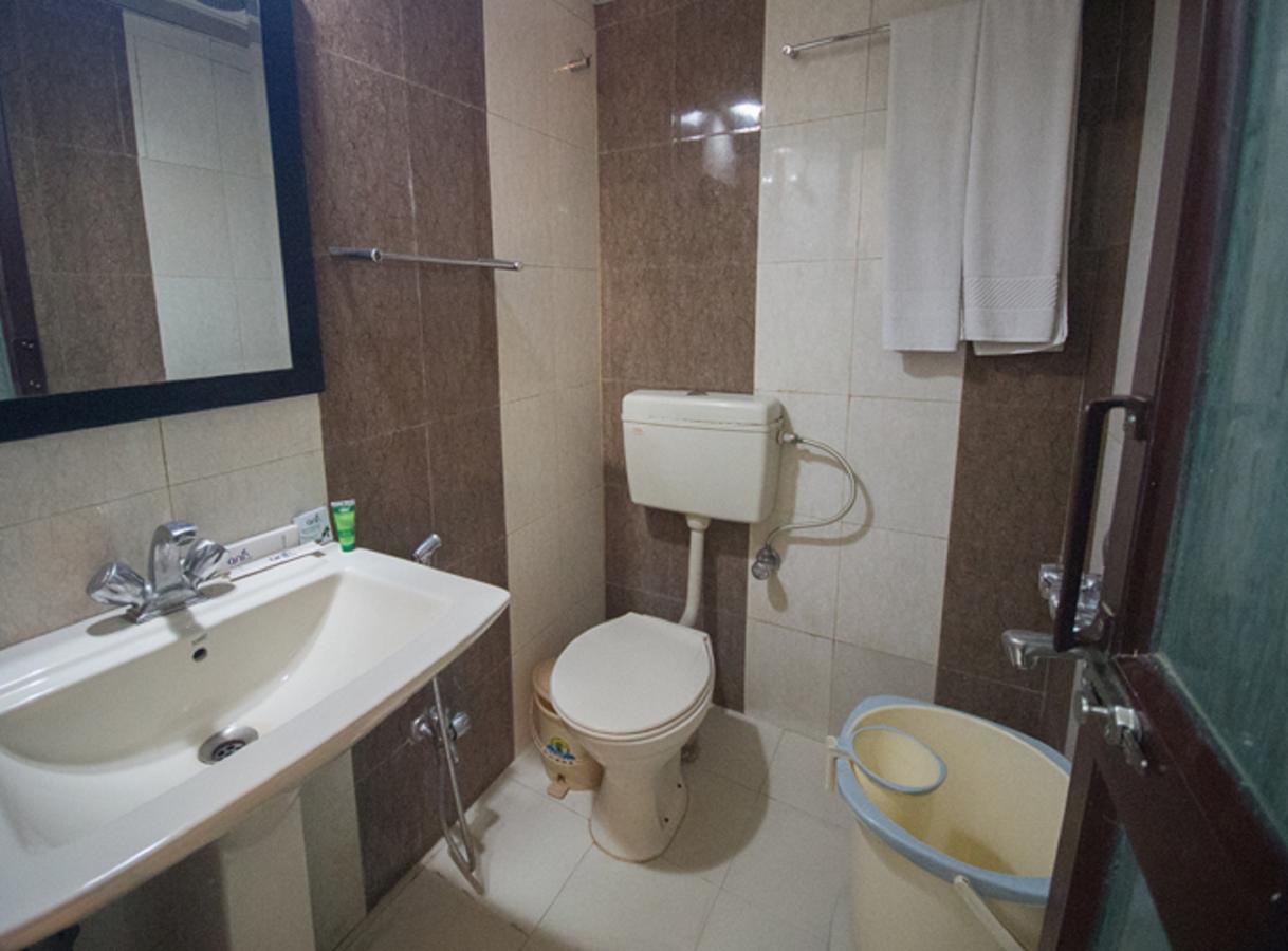 Anr Hotels Lucknow Esterno foto